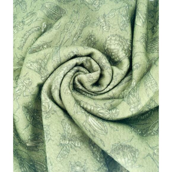Felt Knit One Way Stretch Green Bugs Cozy Crafting Fabric New Flaws Imperfect - Picture 4 of 5